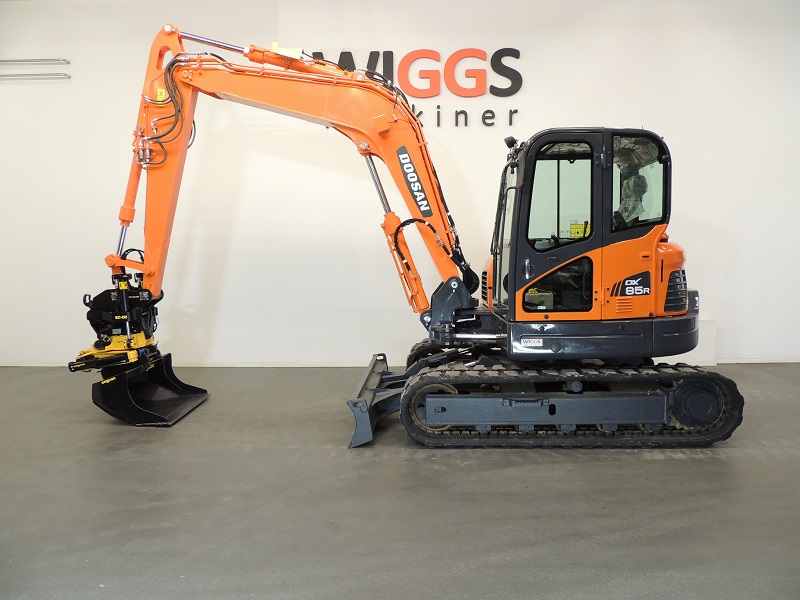 Doosan-DX85R.jpg