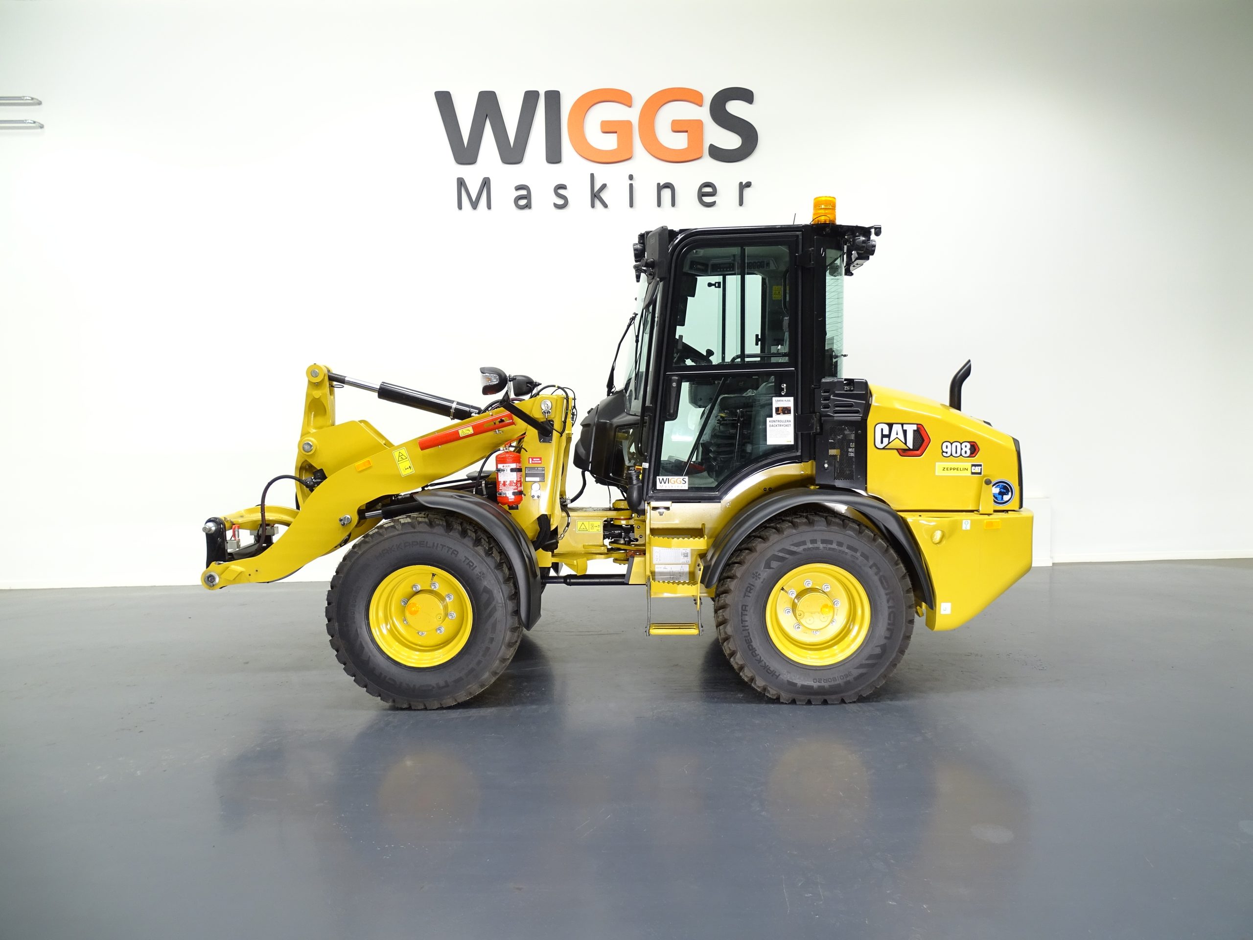 CAT 908 next